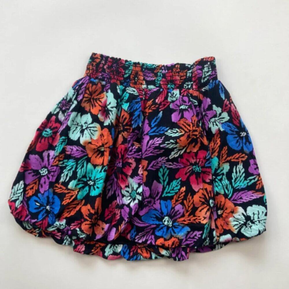 Y2K Delia's Black Floral Bubble Skirt Mini Light Weight Elastic Waist Size Small